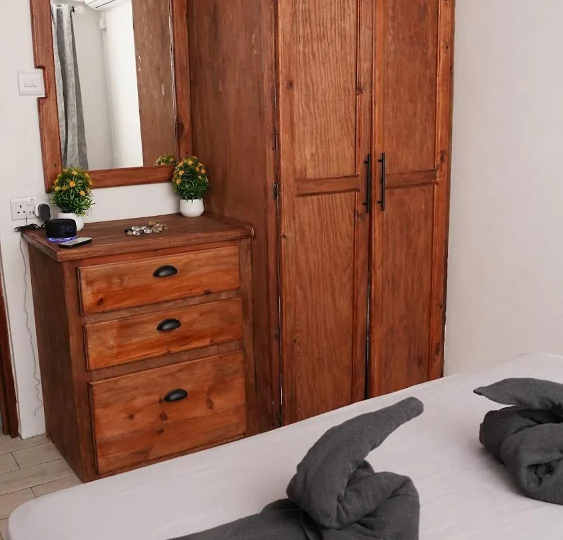 Apartmán Pebble Coin Corinthe 0*,  Svatá Lucie